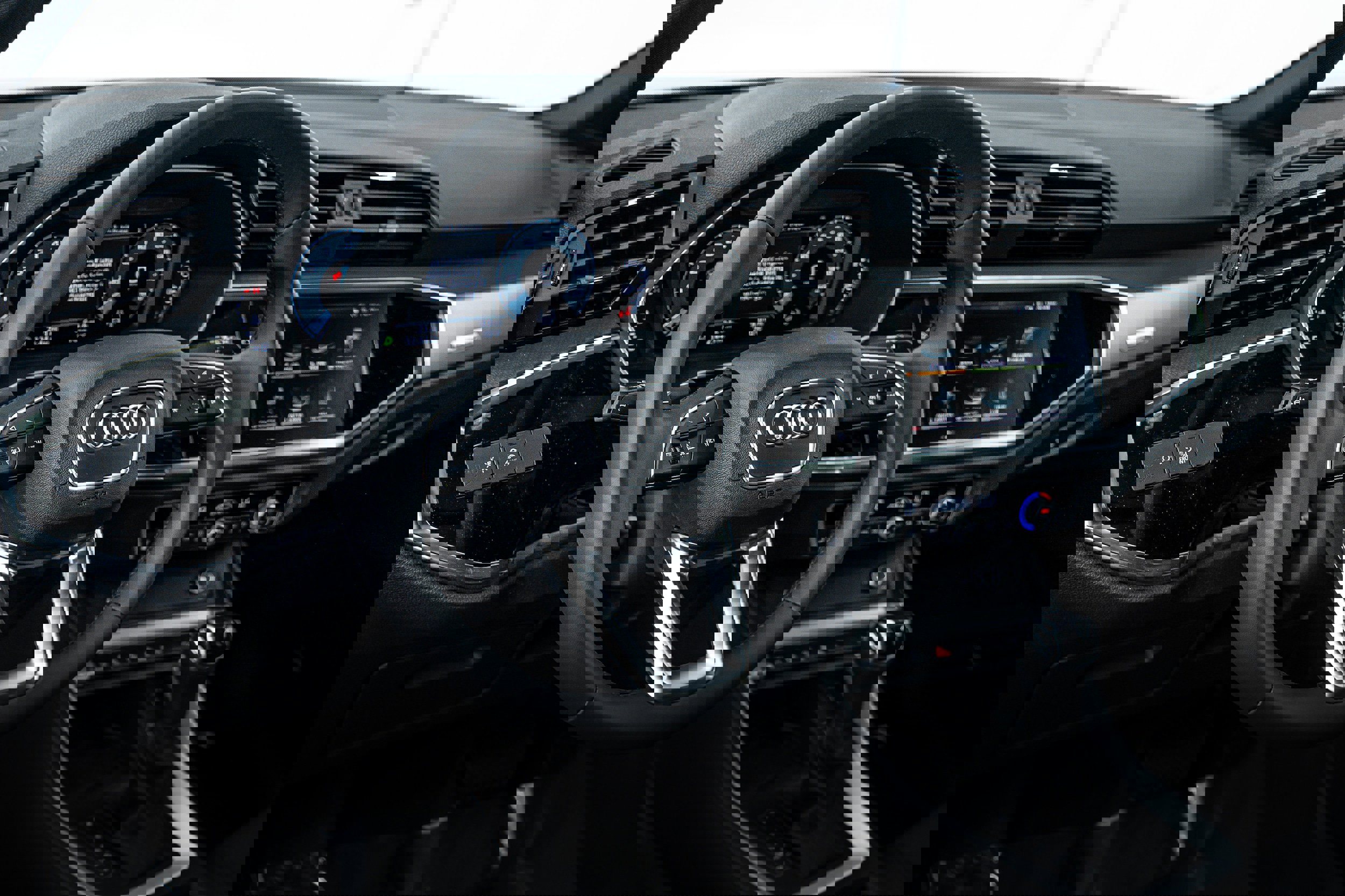 New 2025 Audi Q3 2.0T Premium image 9