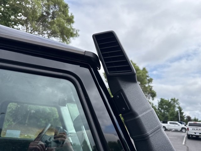 New 2025 INEOS Grenadier Base image 41