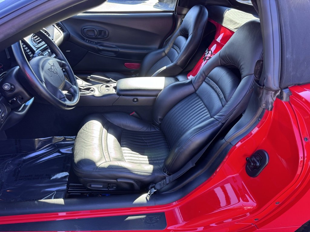 Used 2002 Chevrolet Corvette Base w/ Preferred Equipment Group2 image 14