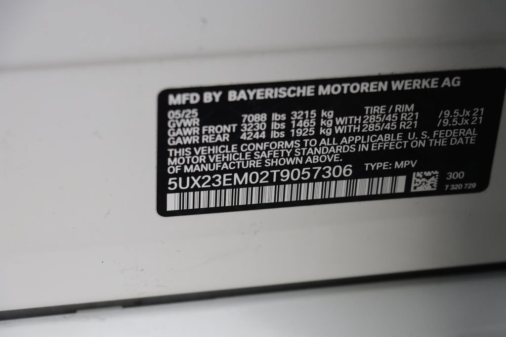 Used 2026 BMW X7 xDrive40i w/ Premium Package AWD/4WD image 23