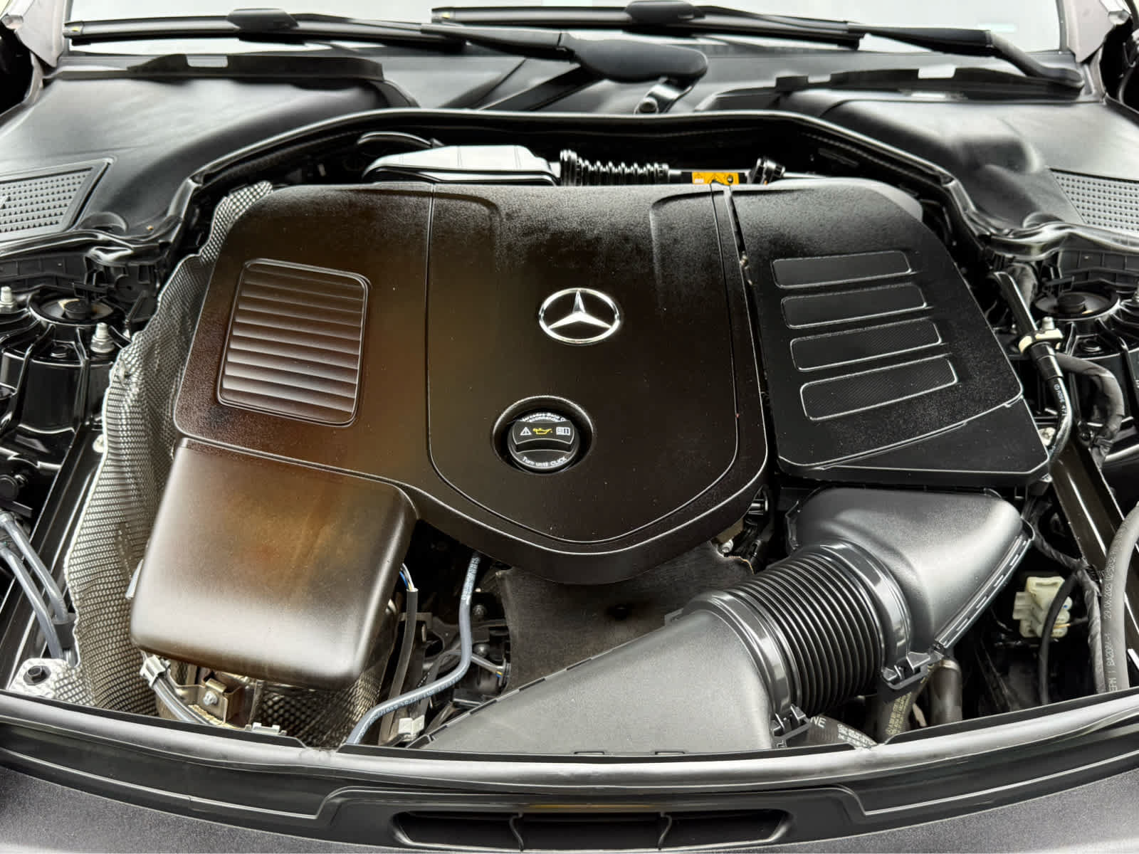 Used 2024 Mercedes-Benz C 300 Sedan image 39