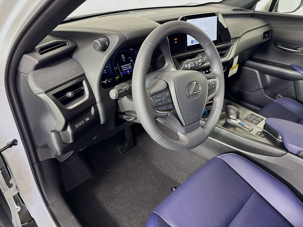 New 2026 Lexus UX 300h FWD image 9
