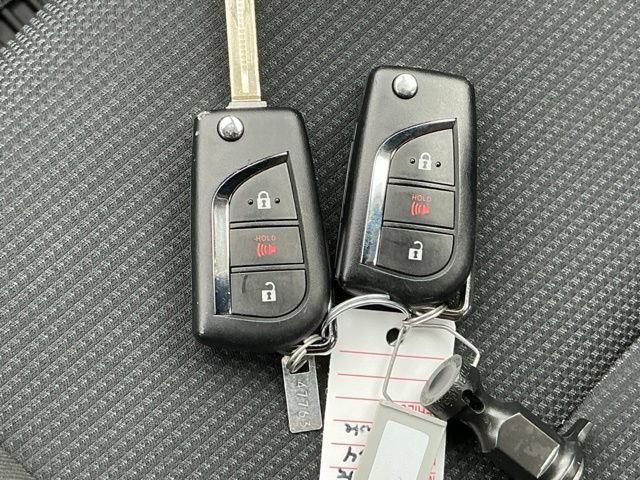 Used 2023 Toyota RAV4 LE FWD image 19