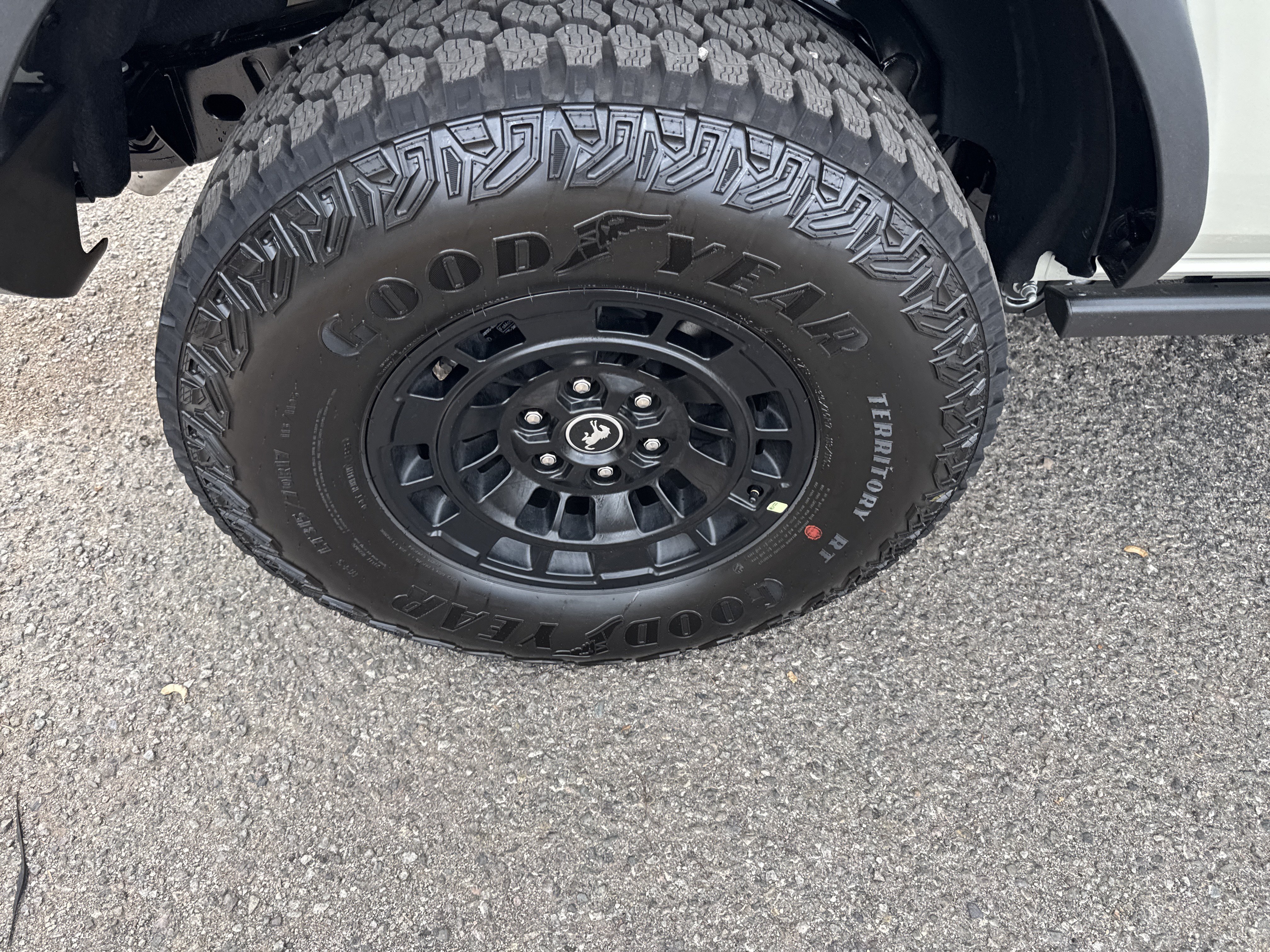 New 2026 Ford Bronco Badlands AWD/4WD image 9