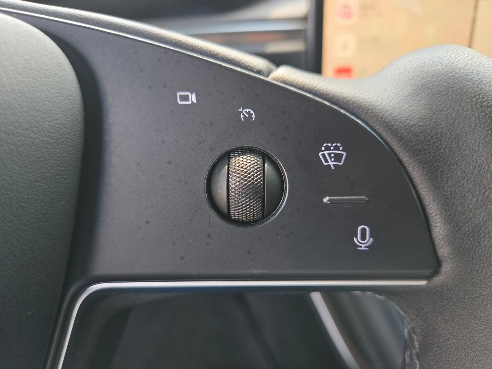 Used 2022 Tesla Model S AWD/4WD image 16