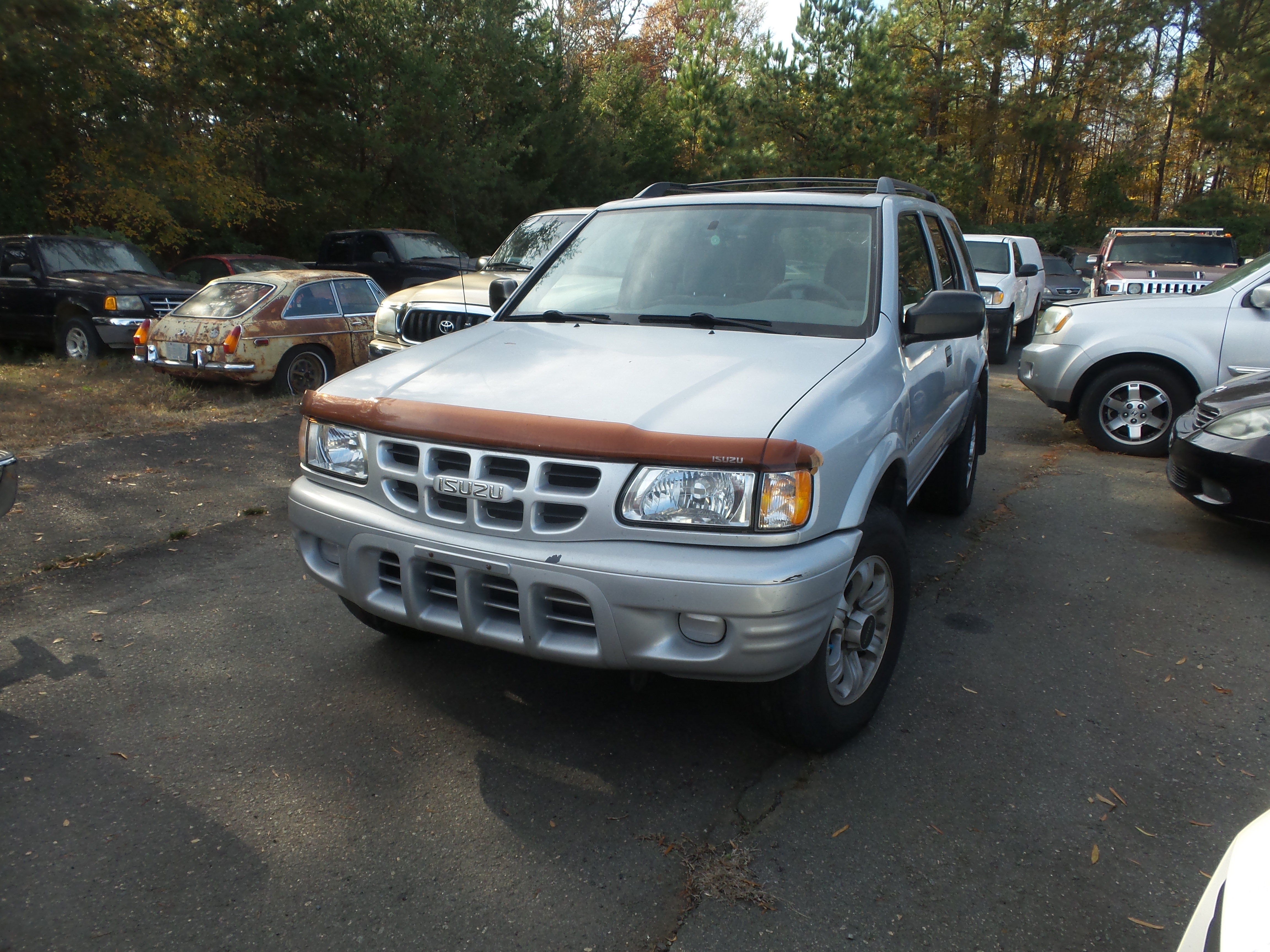 Used 2001 Isuzu Rodeo S RWD image 1