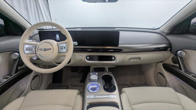 Used 2023 Genesis GV60 Advanced w/ Cargo Package image 24