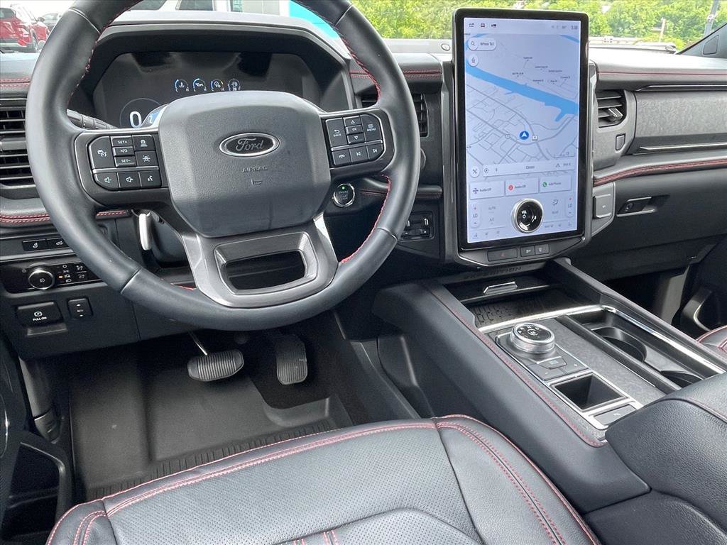Used 2023 Ford Expedition Limited RWD image 9