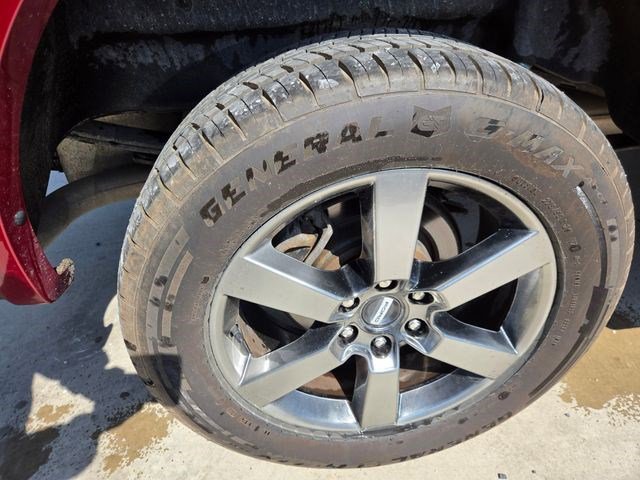 Used 2017 Ford F150 Lariat w/ Equipment Group 502A Luxury AWD/4WD image 26