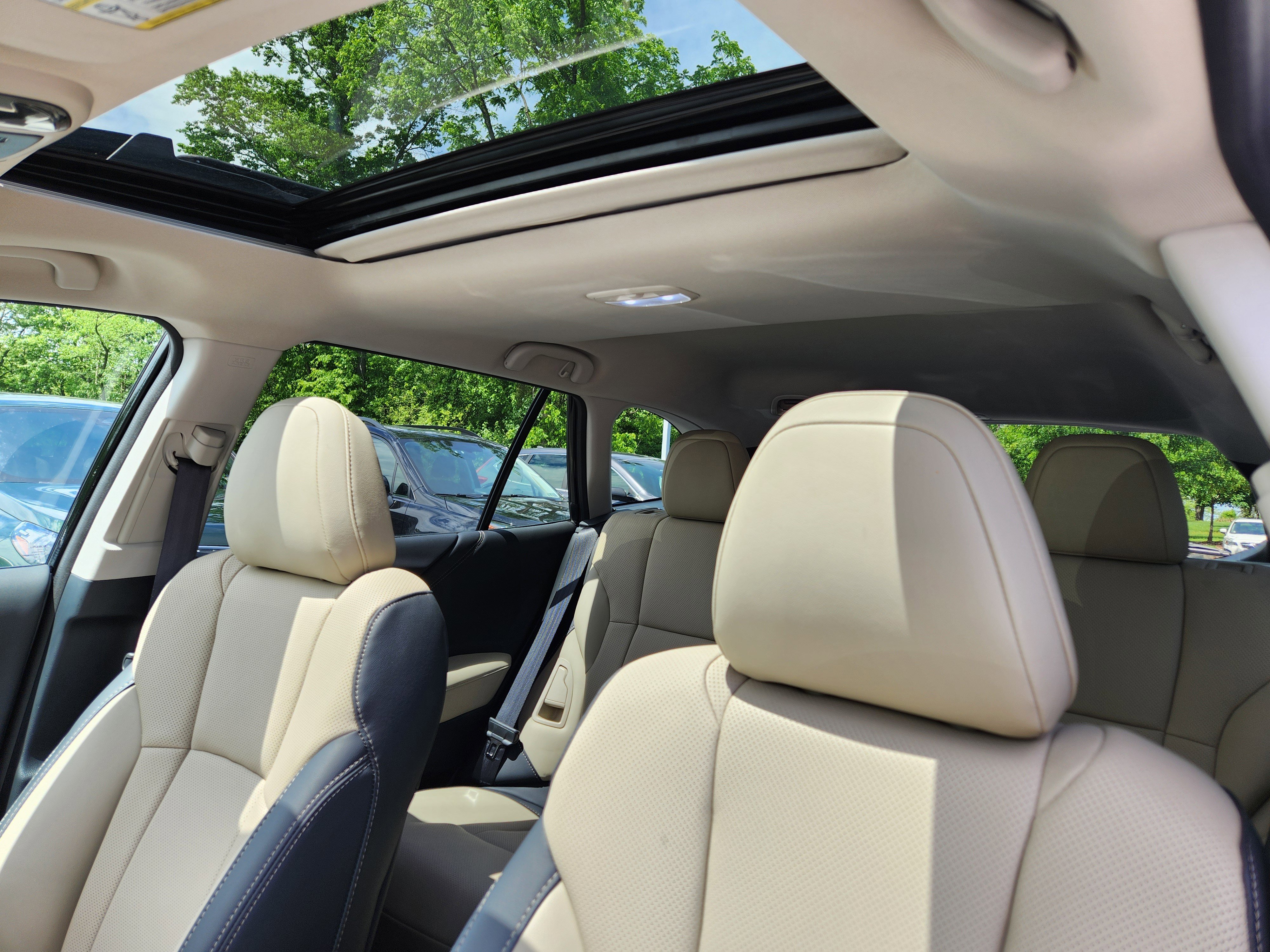 Certified 2025 Subaru Outback Limited AWD/4WD image 12