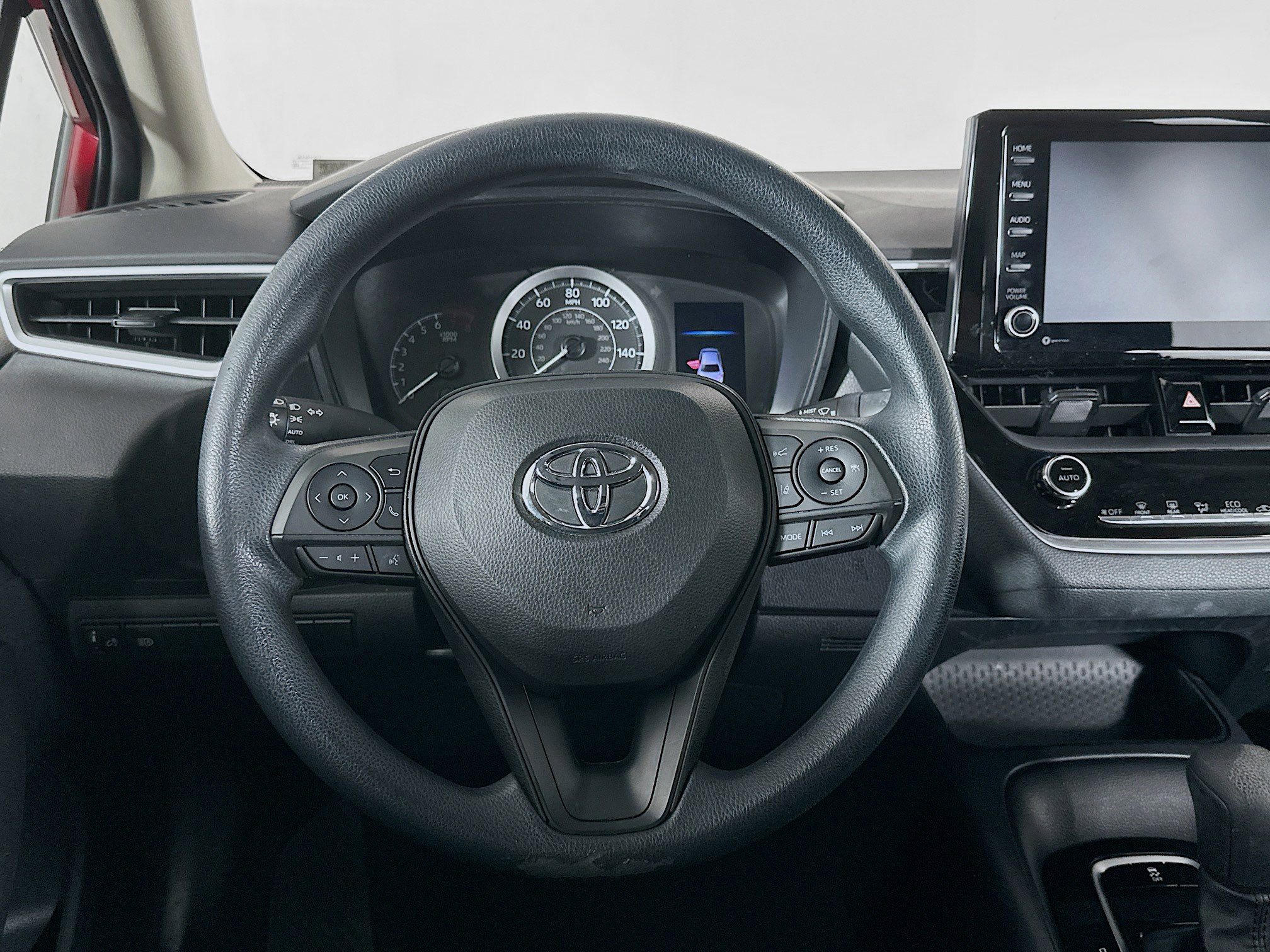 Used 2022 Toyota Corolla LE FWD image 17