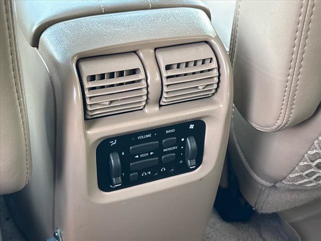 Used 1998 Ford Expedition Eddie Bauer AWD/4WD image 17