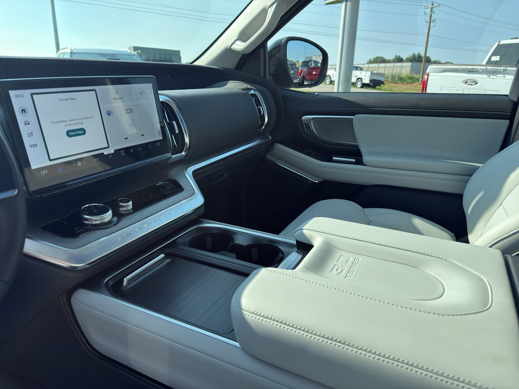 New 2027 Ford Expedition Max Platinum AWD/4WD image 11