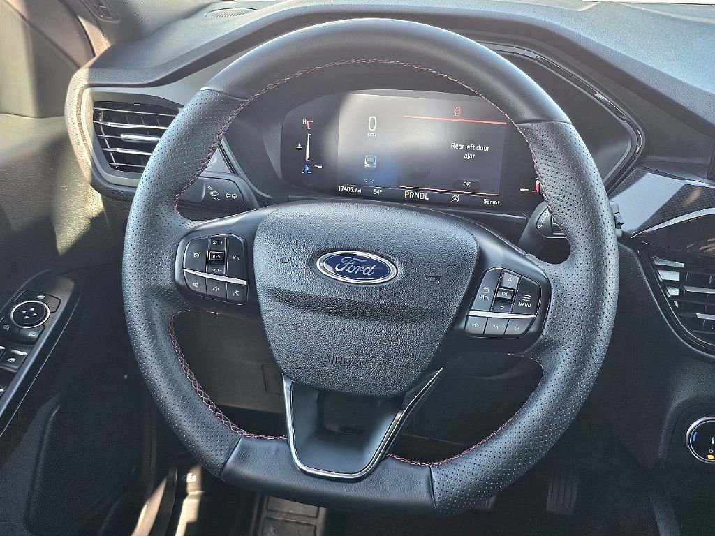 Used 2025 Ford Escape ST-Line image 32