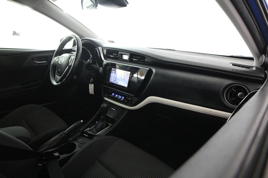 Used 2017 Toyota Corolla iM FWD image 54