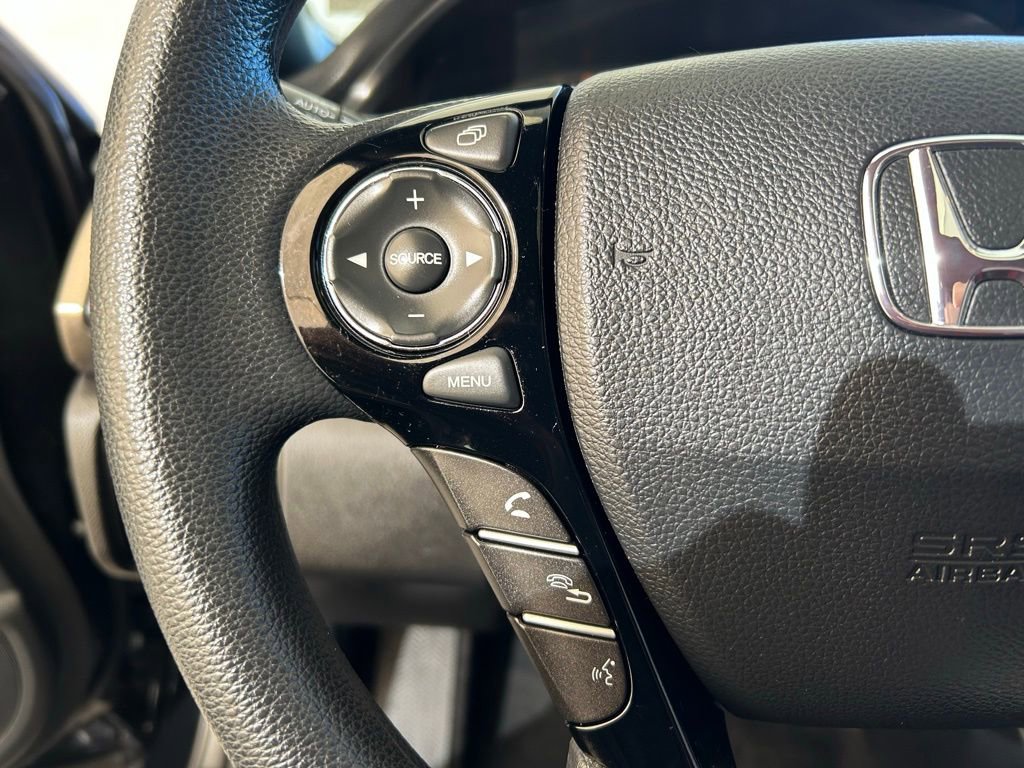 Used 2016 Honda Accord EX image 24