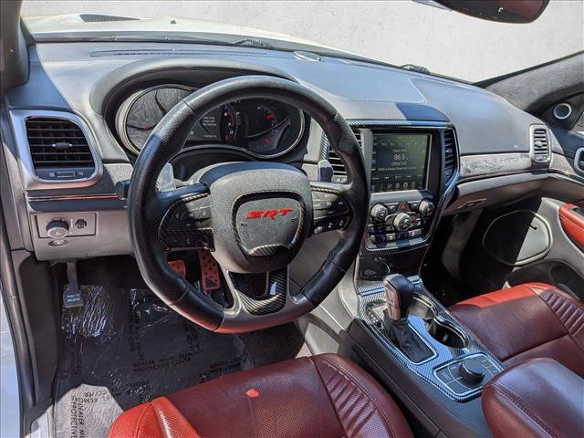 Used 2017 Jeep Grand Cherokee SRT AWD/4WD image 10