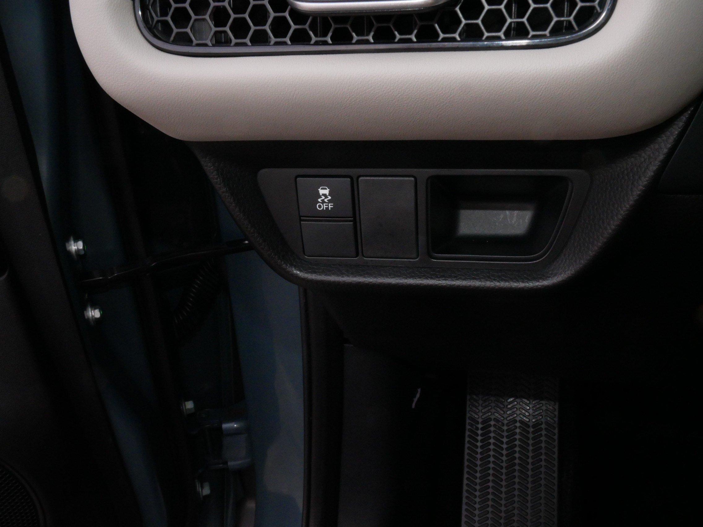Used 2024 Honda HR-V EX-L image 27