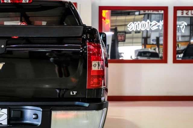 Used 2008 Chevrolet Silverado 2500 LT w/ 1LT Convenience Package image 40