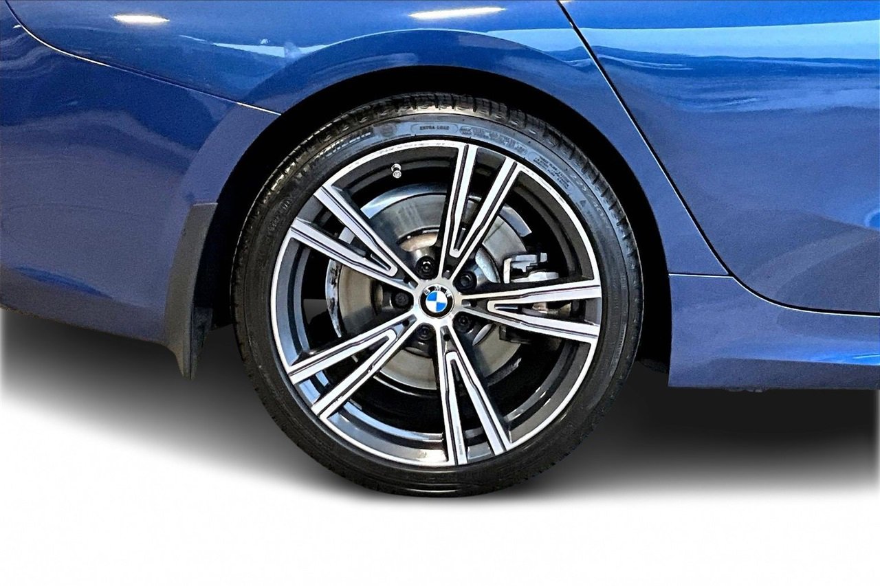 Used 2022 BMW 330i Sedan w/ Premium Package 2 image 33