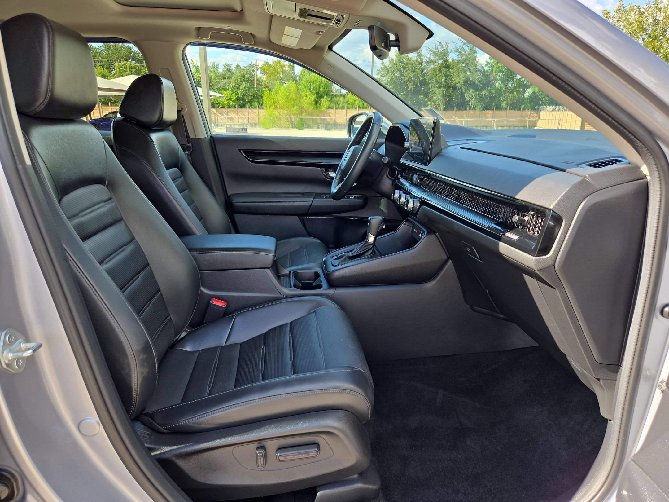 Used 2023 Honda CR-V EX-L image 27