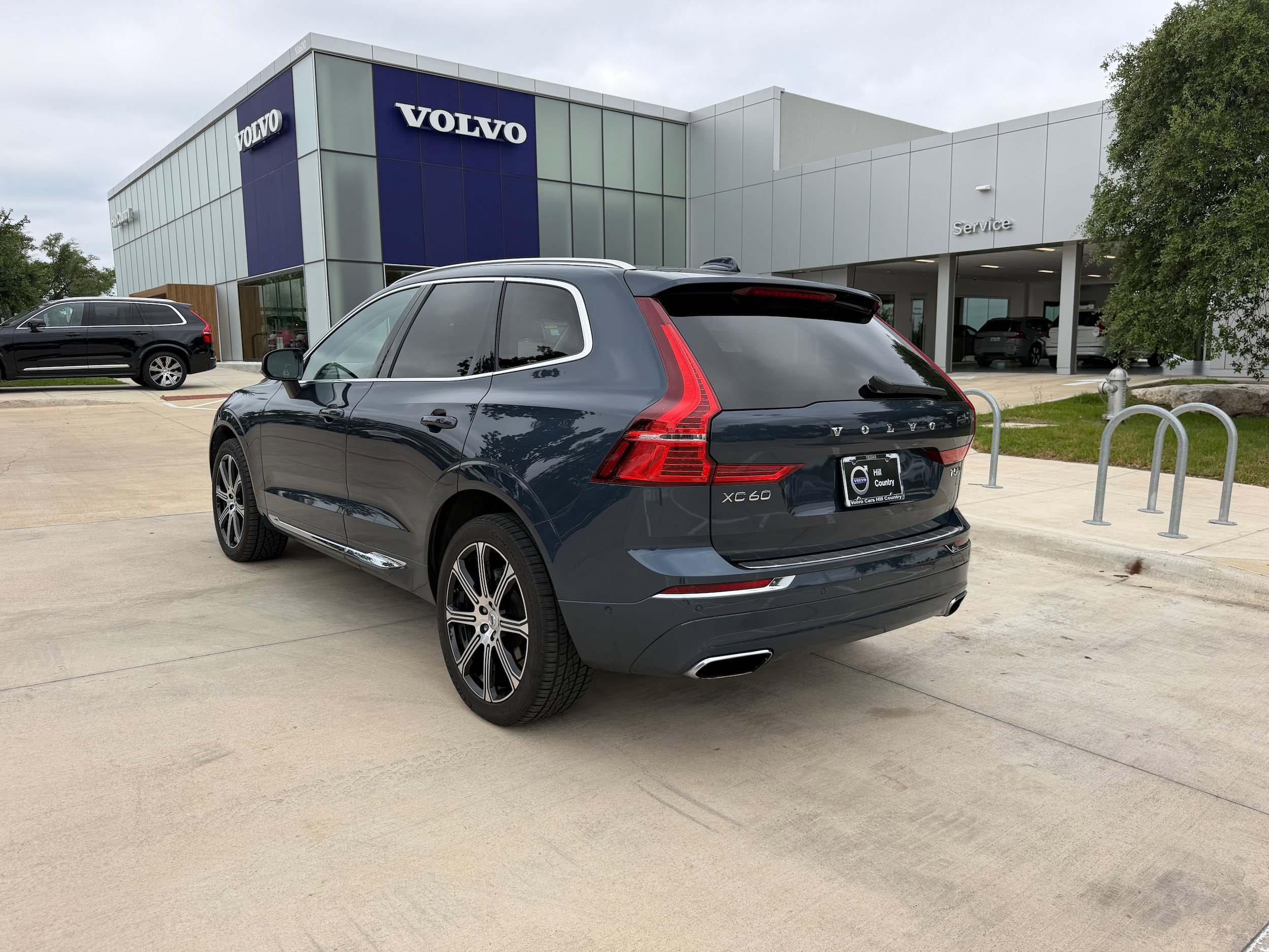 Used 2020 Volvo XC60 T5 Inscription AWD/4WD image 4