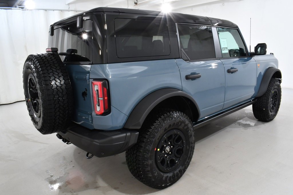 New 2025 Ford Bronco Badlands image 11