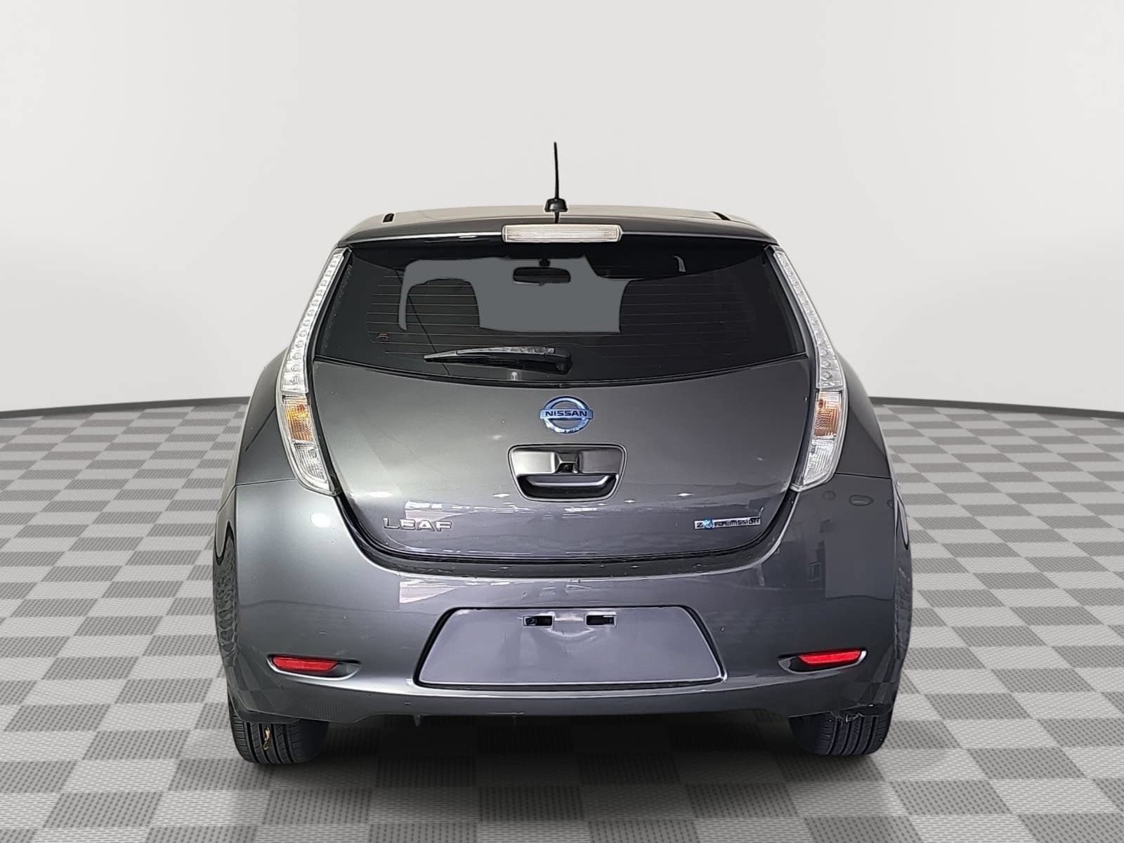 Used 2016 Nissan Leaf S w/ Charger Package FWD image 7