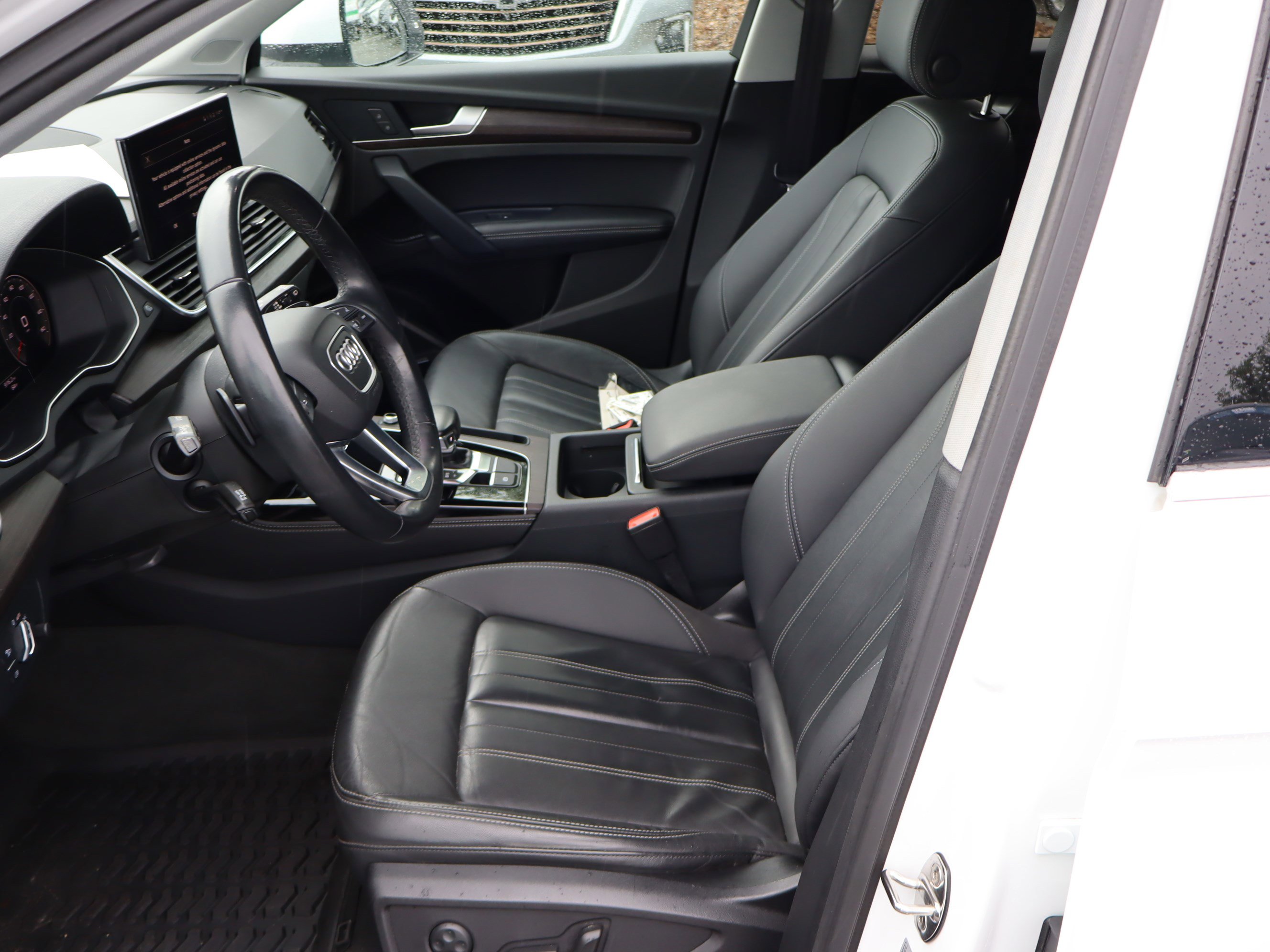 Used 2022 Audi Q5 2.0T Premium Plus AWD/4WD image 16
