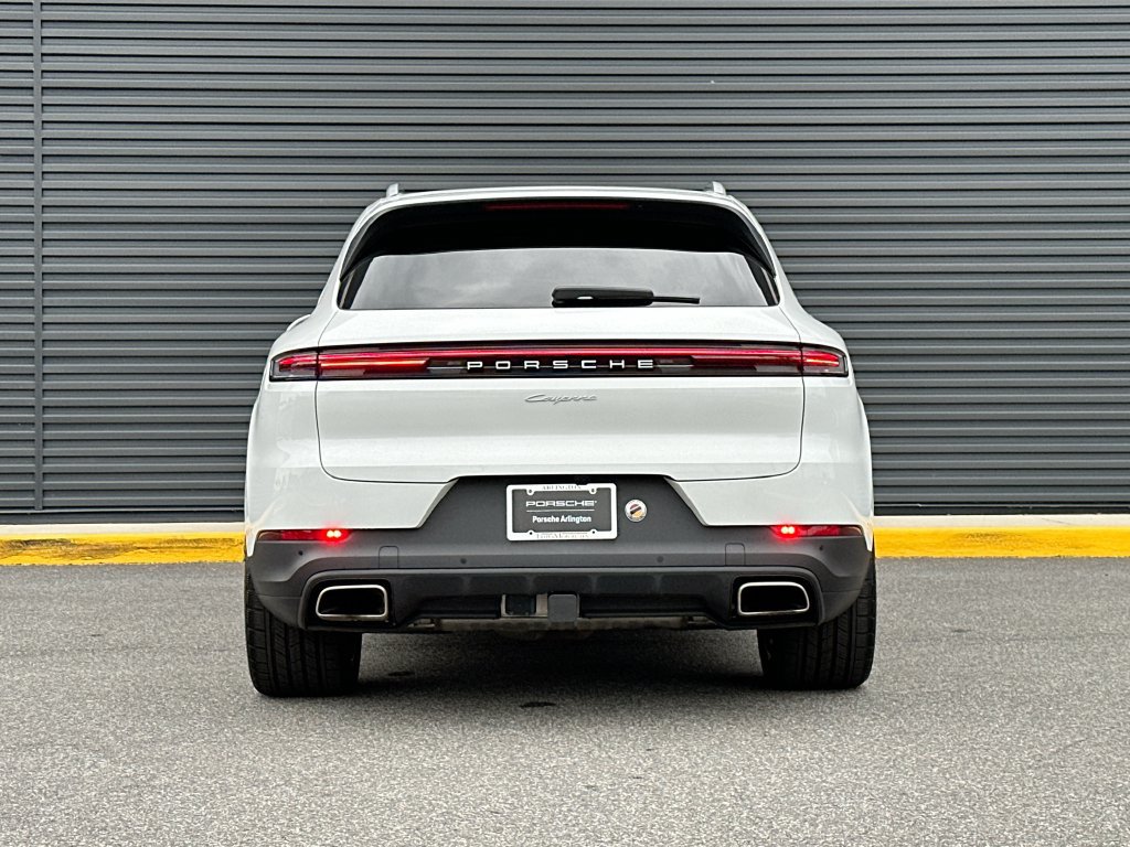 Certified 2026 Porsche Cayenne AWD/4WD image 17