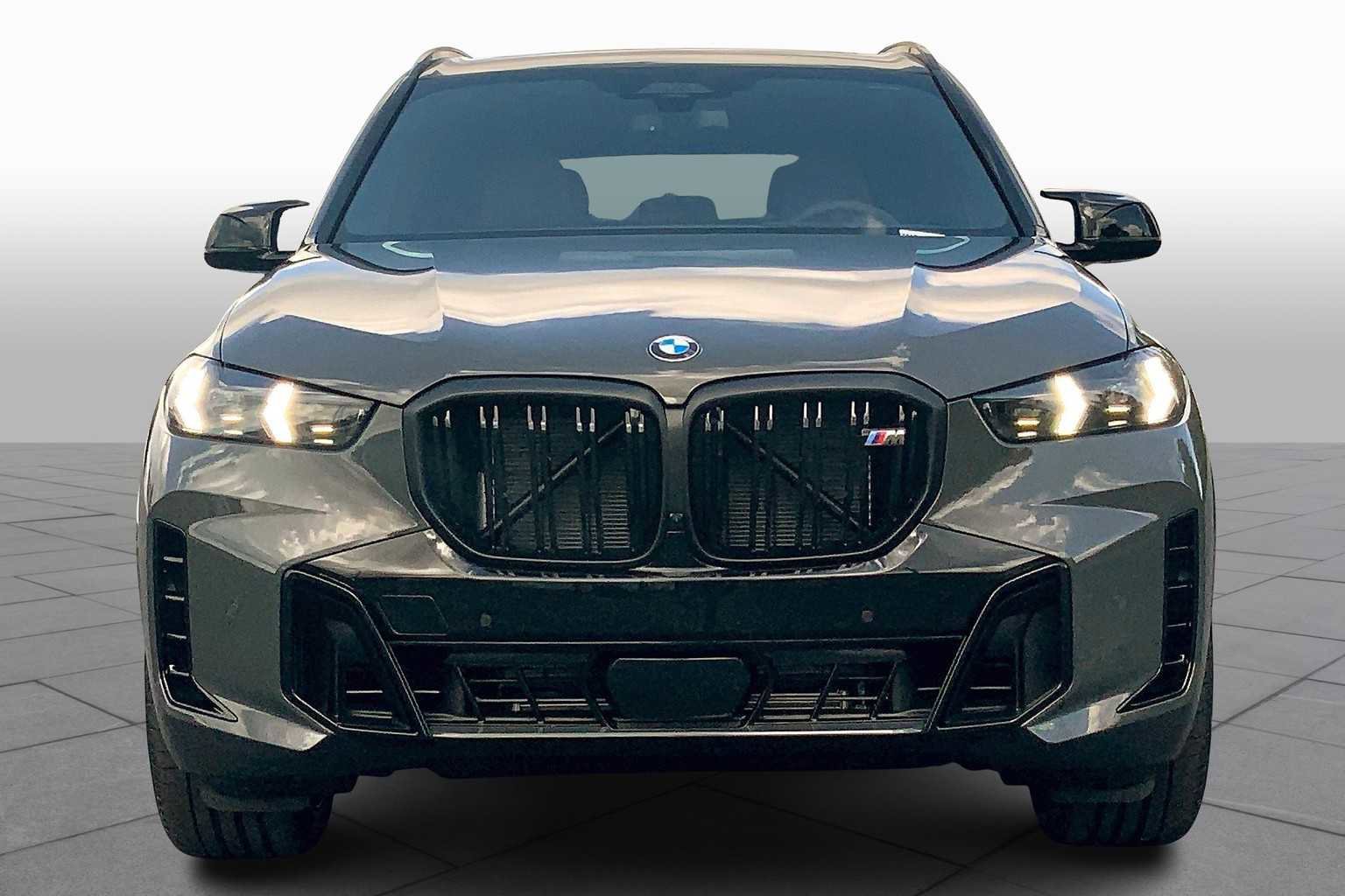 New 2026 BMW X5 M60i image 3