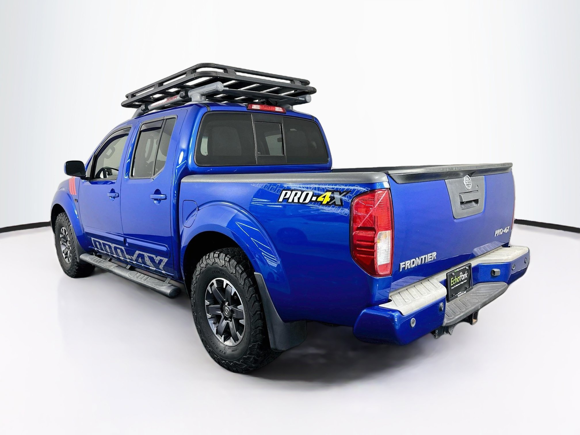 Used 2015 Nissan Frontier PRO-4X w/ Pro-4x Luxury Package AWD/4WD image 5