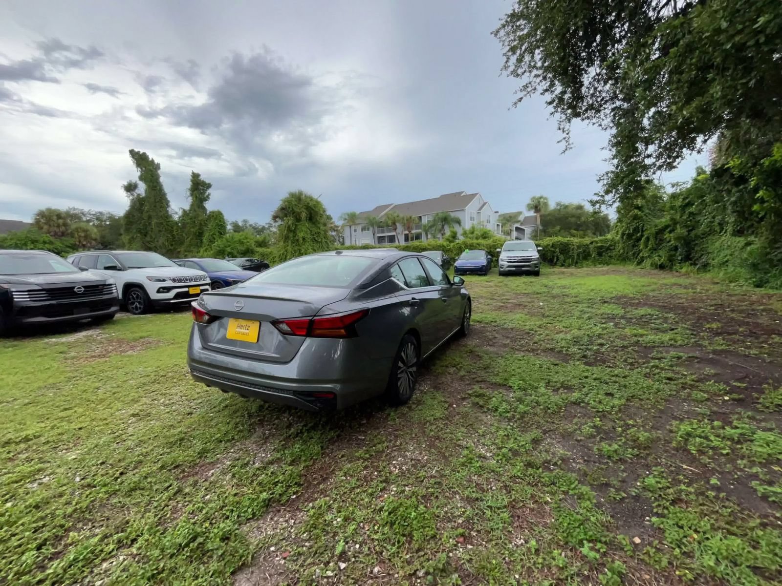 Used 2026 Nissan Altima 2.5 SV FWD image 14