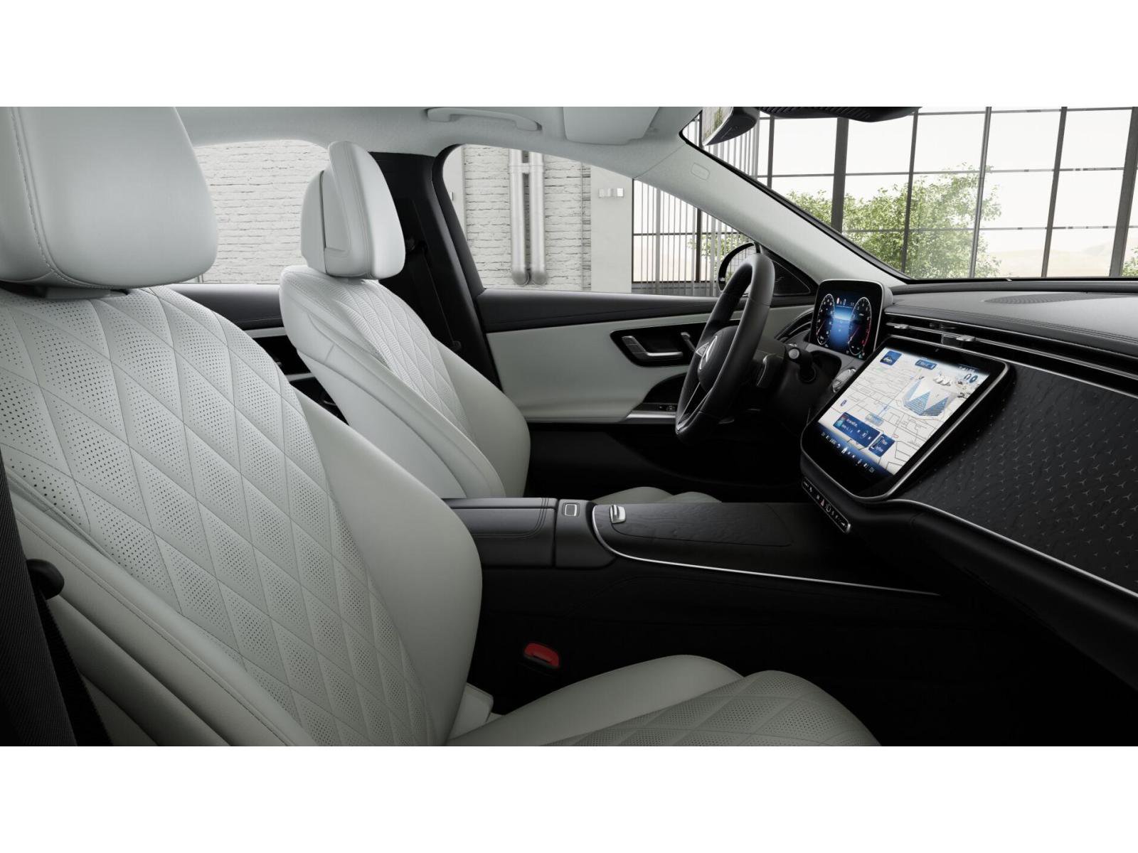 New 2026 Mercedes-Benz E 450 4MATIC Sedan image 4