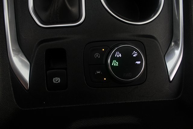 Used 2023 Chevrolet Traverse High Country image 9