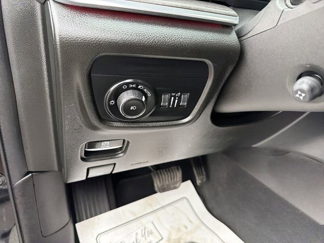 Used 2023 Jeep Grand Cherokee L Overland image 17