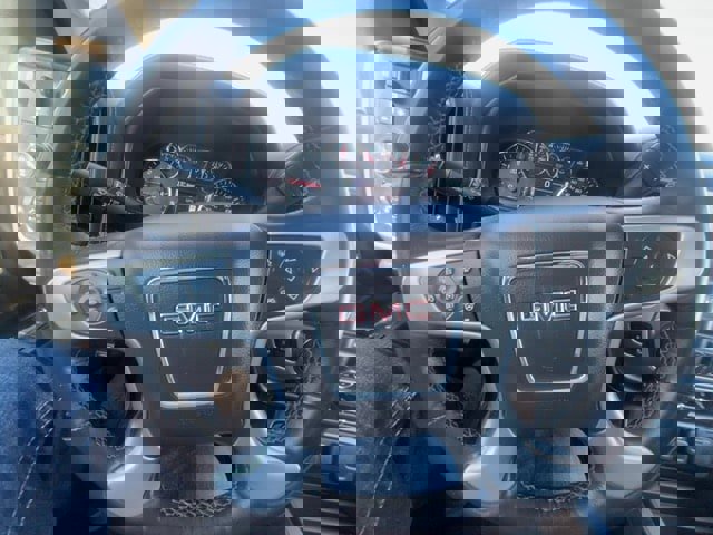 Used 2017 GMC Sierra 2500 SLT w/ Duramax Plus Package image 21