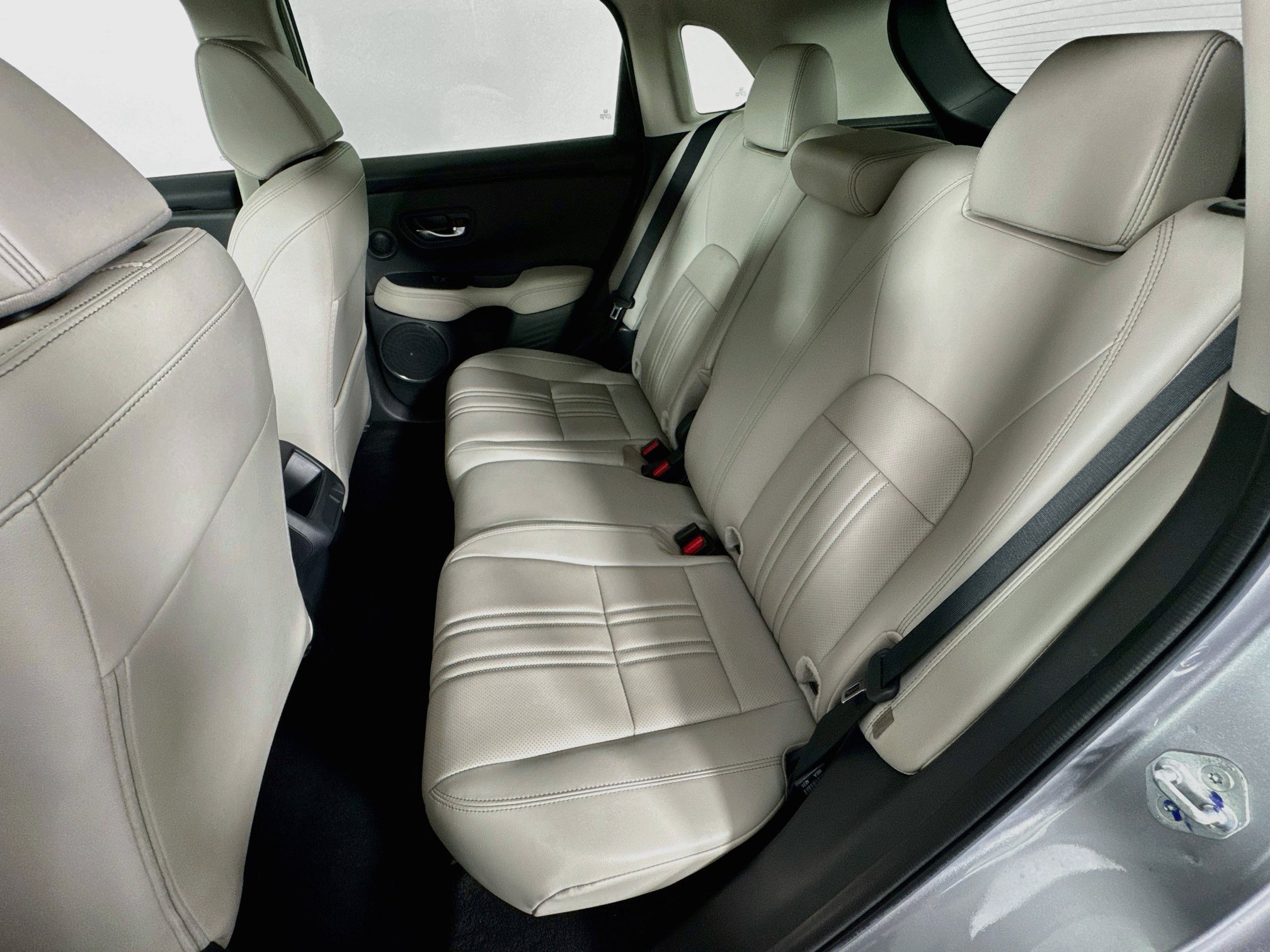 Certified 2025 Honda HR-V EX-L image 24