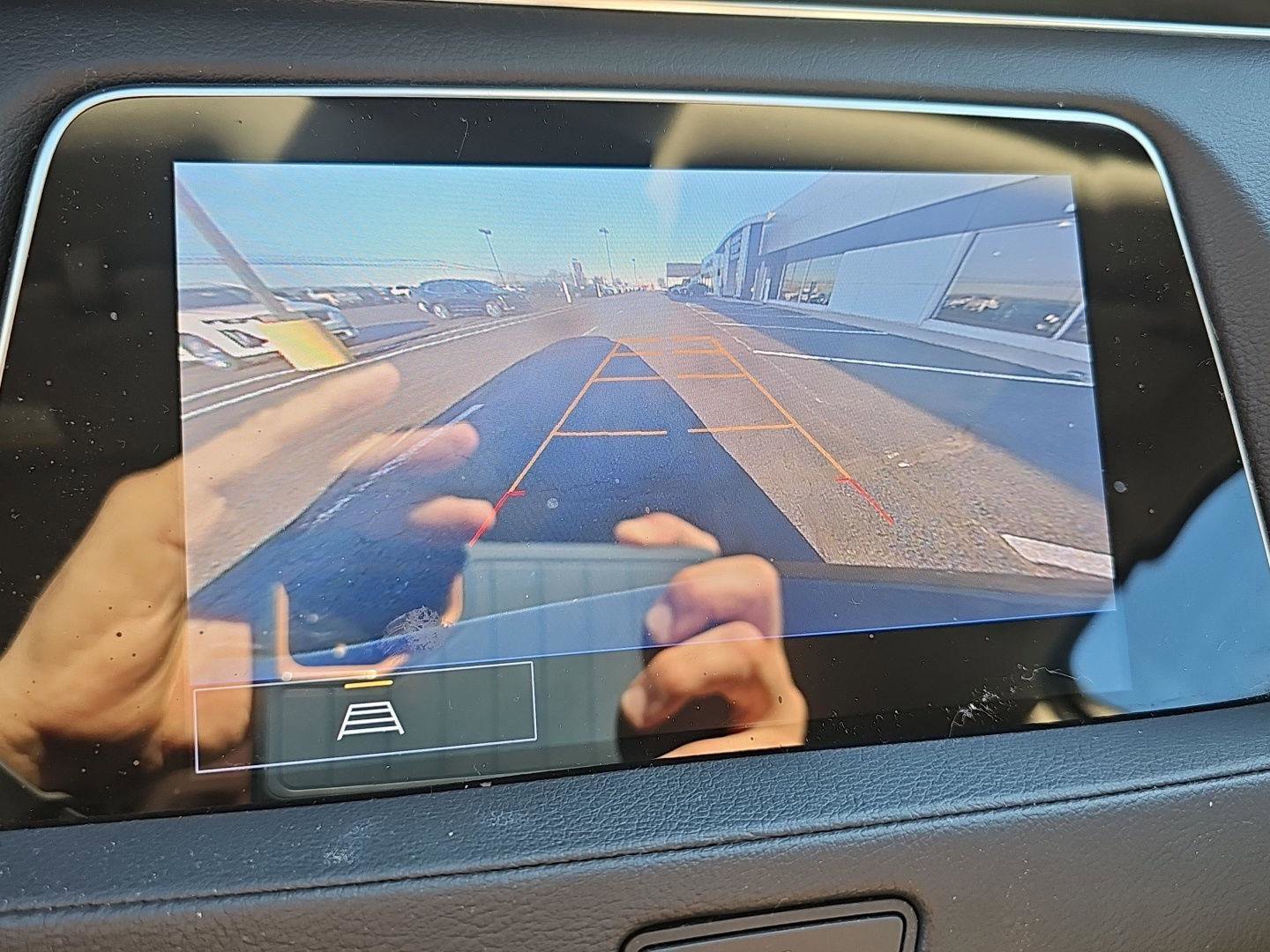 Used 2023 Cadillac XT4 Premium Luxury image 11