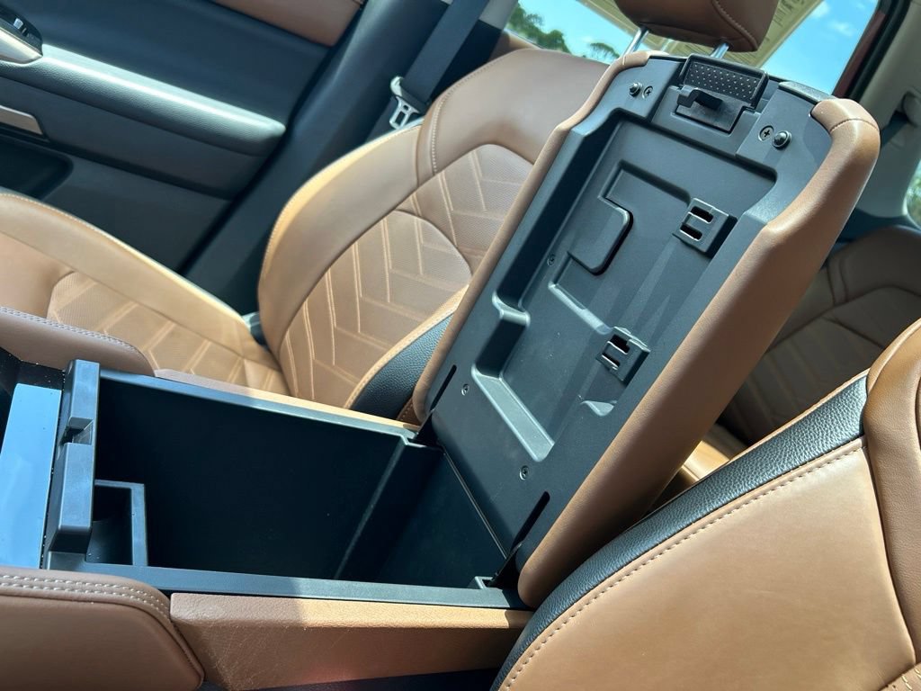 Certified 2025 Nissan Pathfinder Platinum w/ Cargo Package FWD image 40
