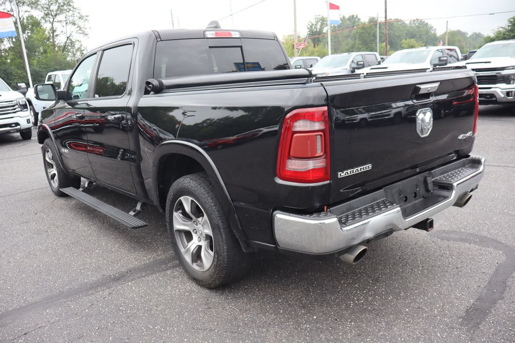 Used 2019 RAM 1500 Laramie AWD/4WD image 3