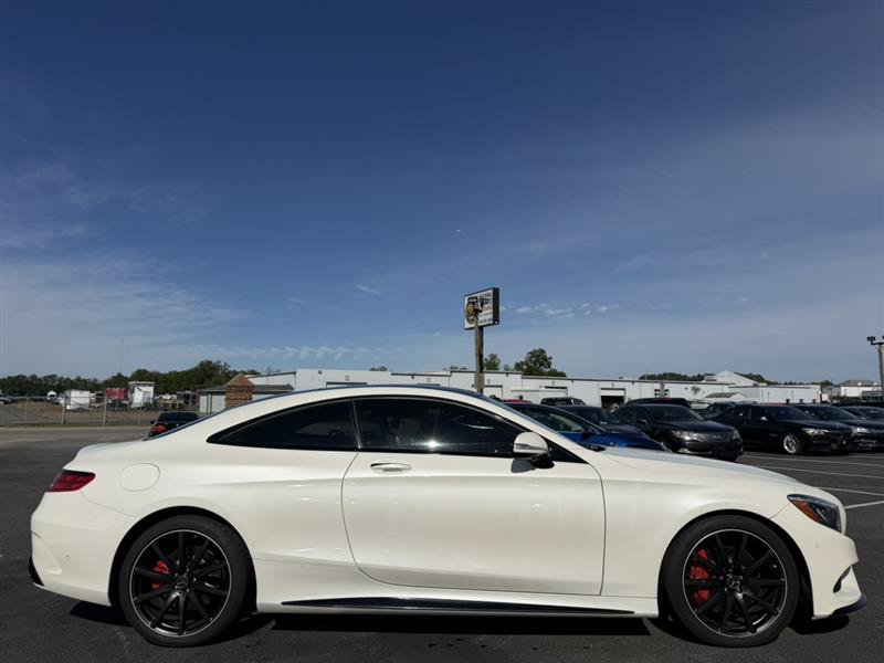Used 2015 Mercedes-Benz S 550 4MATIC Coupe w/ Sport Package image 9