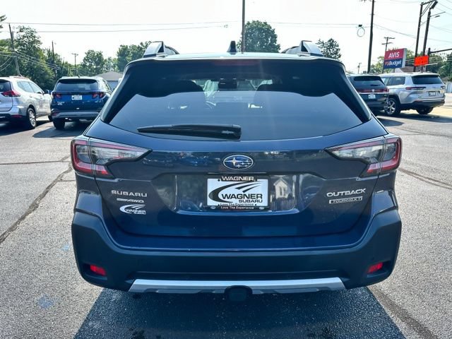 Used 2023 Subaru Outback Touring XT AWD/4WD image 7