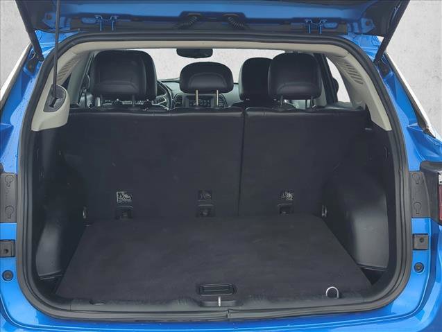 Used 2018 Jeep Compass Latitude w/ Popular Equipment Group FWD image 7