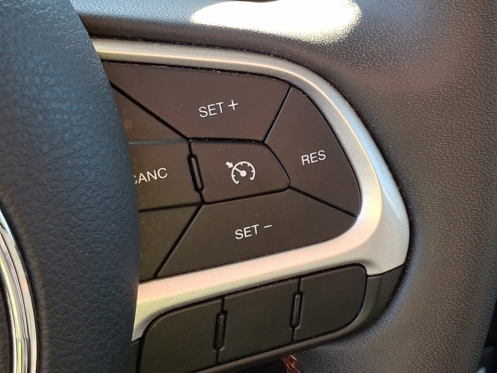 Used 2023 Jeep Renegade Trailhawk image 23