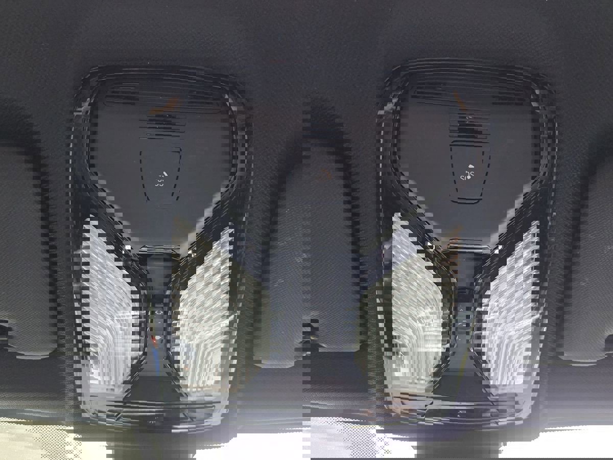 Used 2020 BMW X5 M50i w/ Premium Package image 29