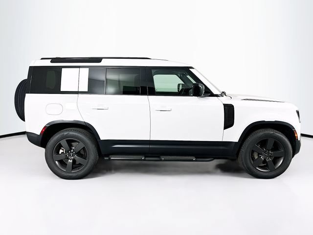New 2025 Land Rover Defender 110 S AWD/4WD image 4