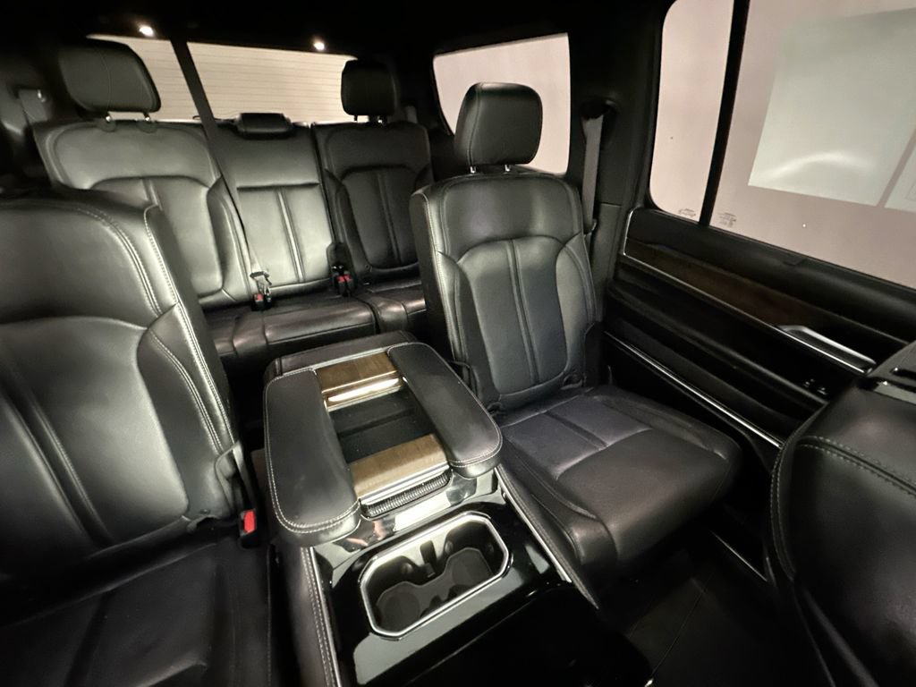 Used 2023 Jeep Grand Wagoneer 4WD w/ Convenience Group III image 14