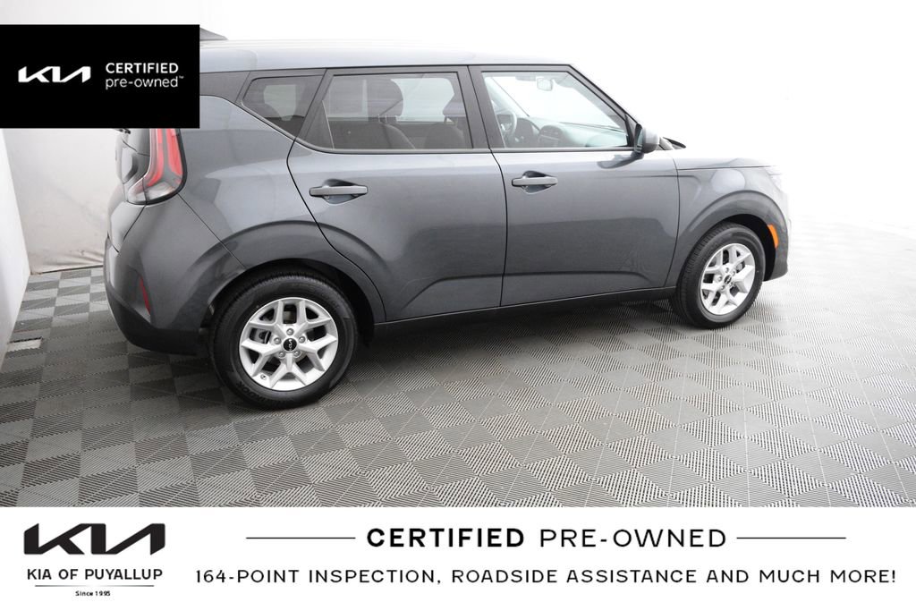 Certified 2025 Kia Soul LX FWD image 5