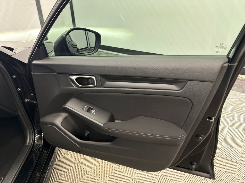 Used 2023 Honda Civic Sport image 14